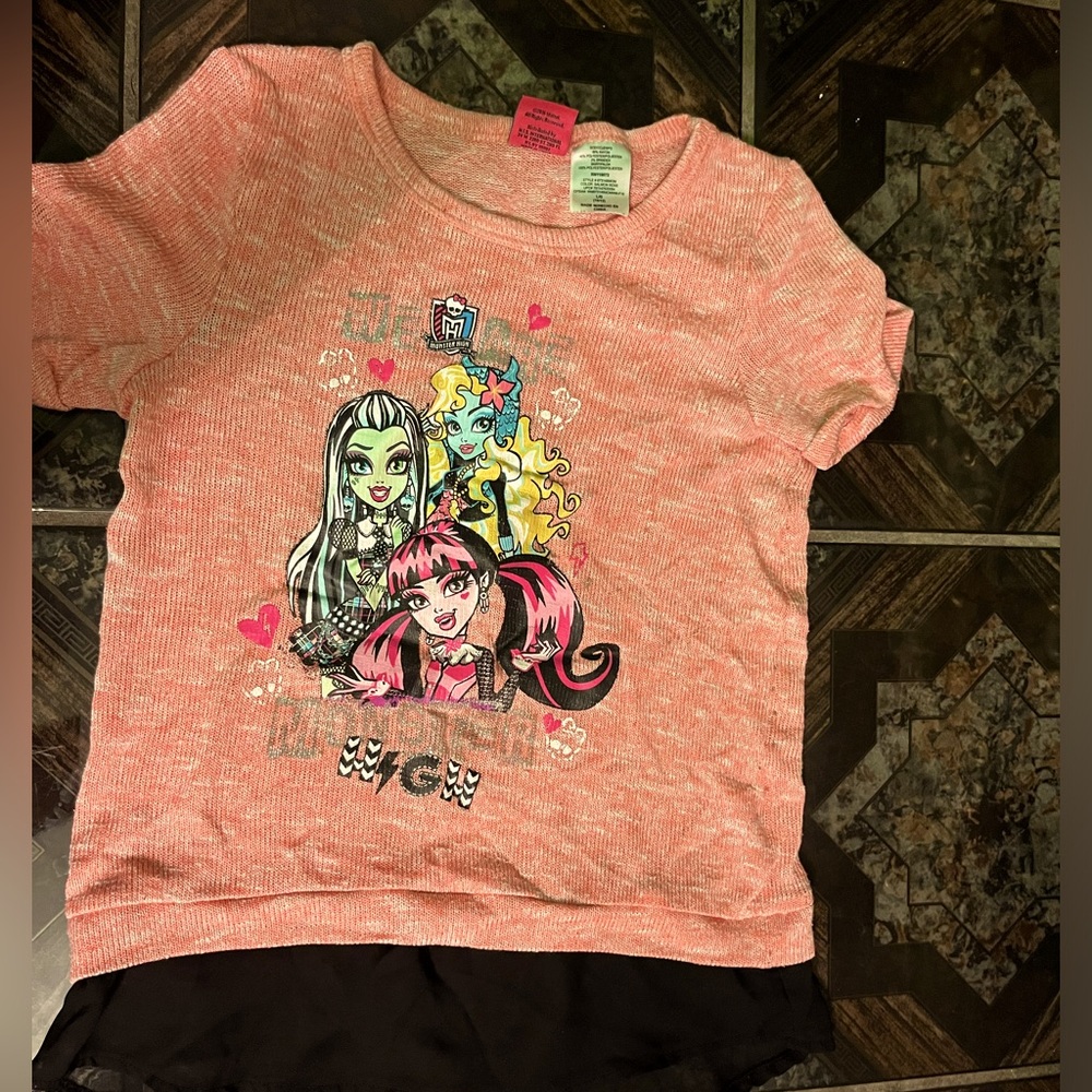 Monster high girls shirt